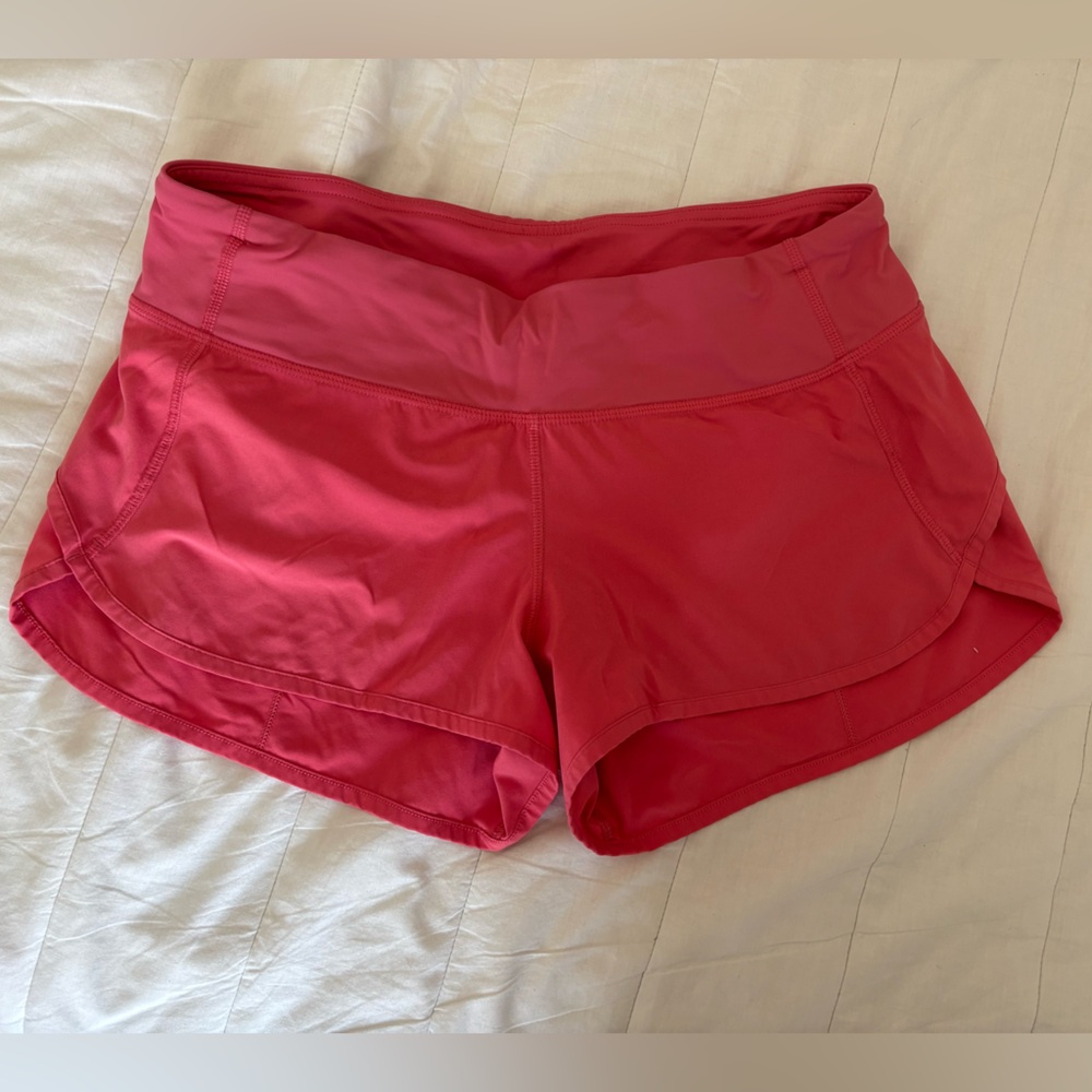 Lululemon Run Speed Short Sz 6 Coral